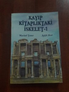 Kayıp Kitaplıktaki İskelet - 1