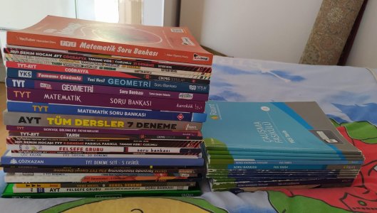 Yks, Tyt, Ayt, Ales, Kpss gibi Sınavlar için Soru Bankaları, Test Kitapları, Konu Anlatım Kitapları